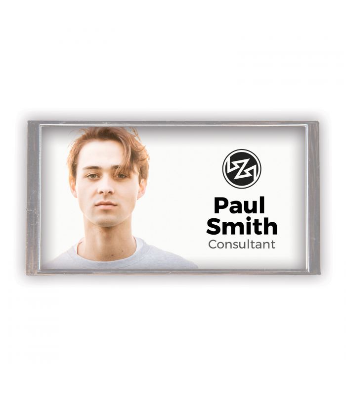 Identificador personalizable con cierre magnético 75x36mm